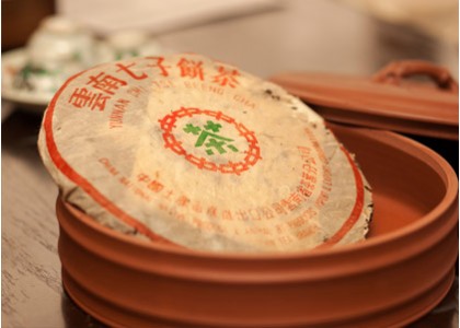 1986年雲南樟香餅(7542)